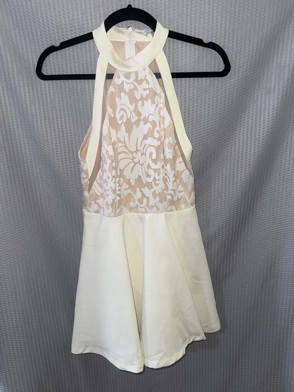 Tobi White Lace Halter Skater Dress Size XS